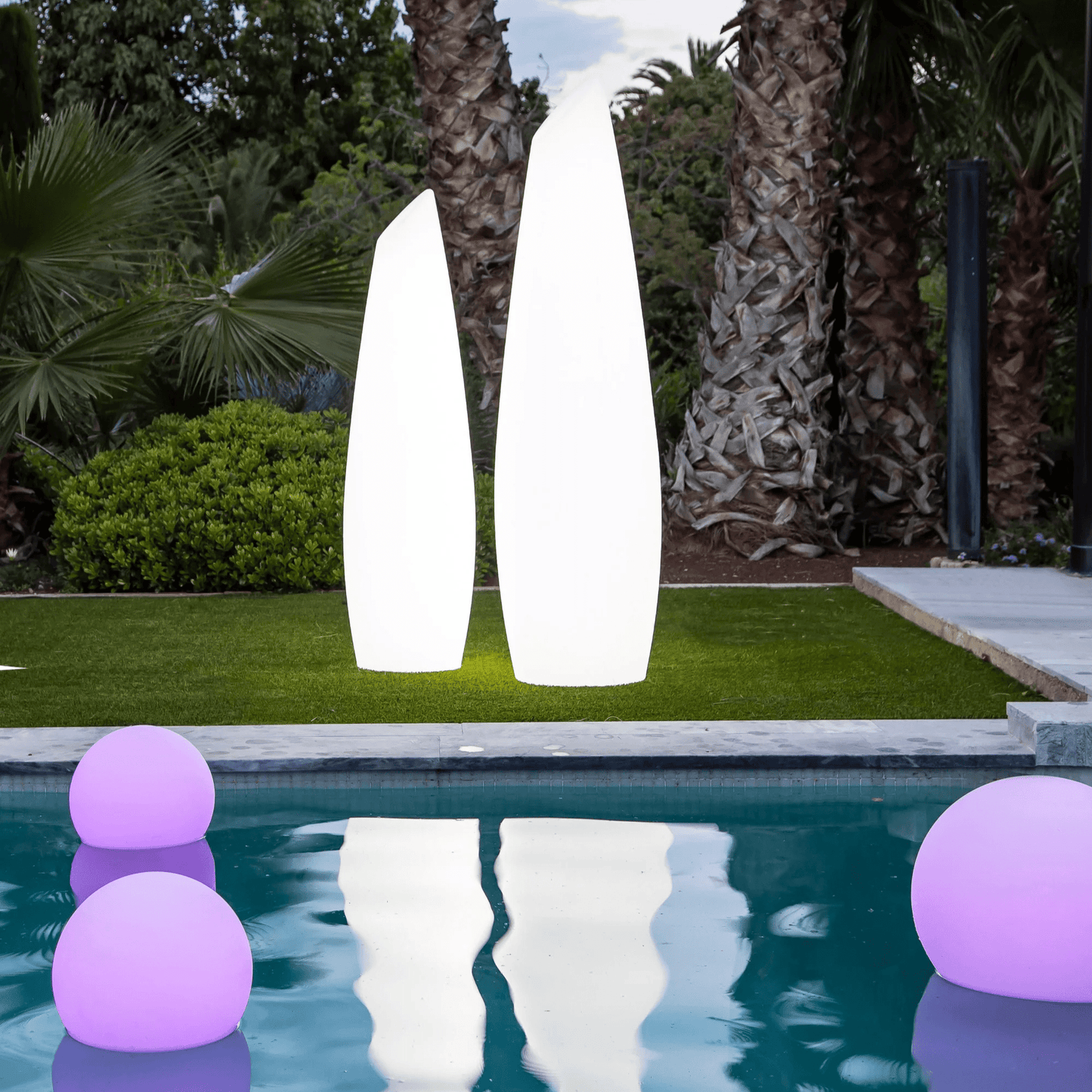 Lampe design boule de jardin