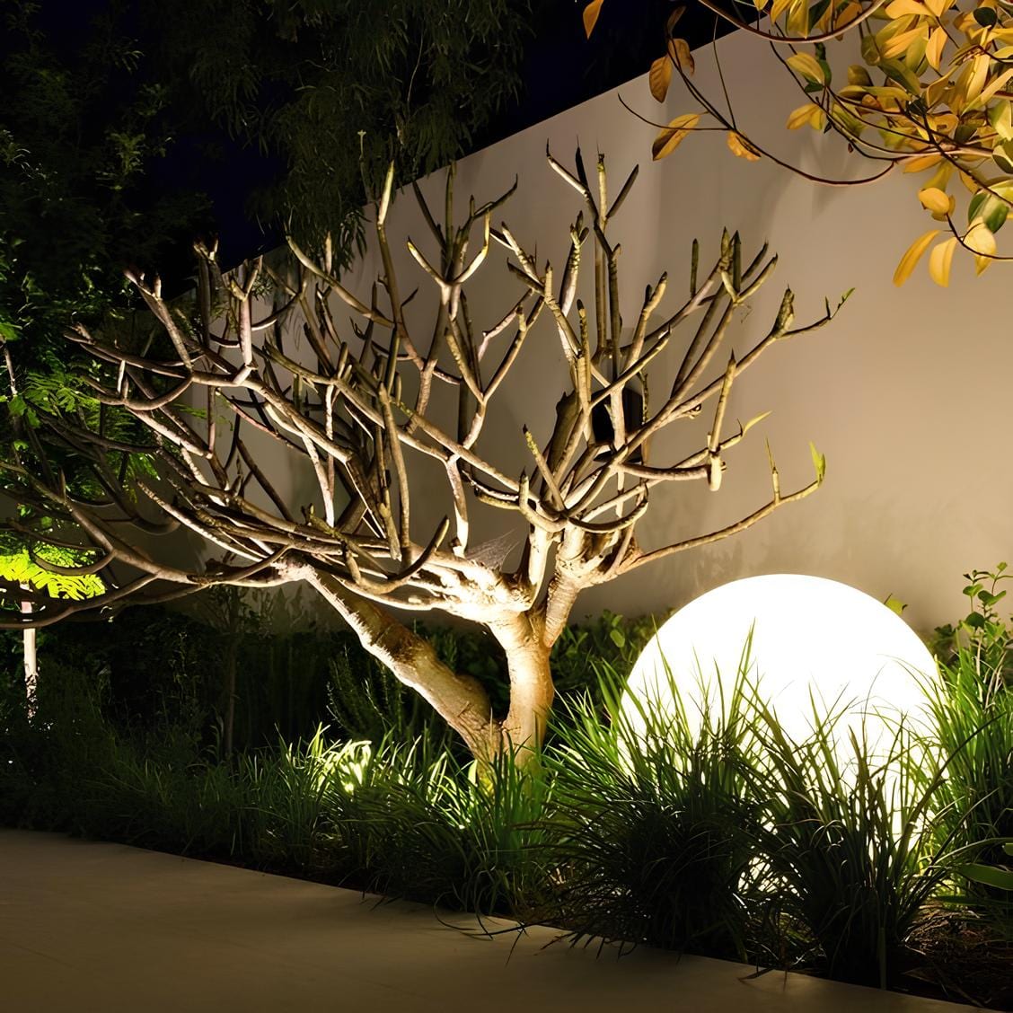 Lampe design boule de jardin